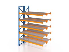 Palettenregal, Doppelregal, Anbauregal mit Gitterrost 500 kg/m² Traglast, 6 Lagerebenen, H4500xB1825xT2x1100 mm, Fachlast 3000 kg, 24 Palettenplätze, Rahmen blau, Traverse orange